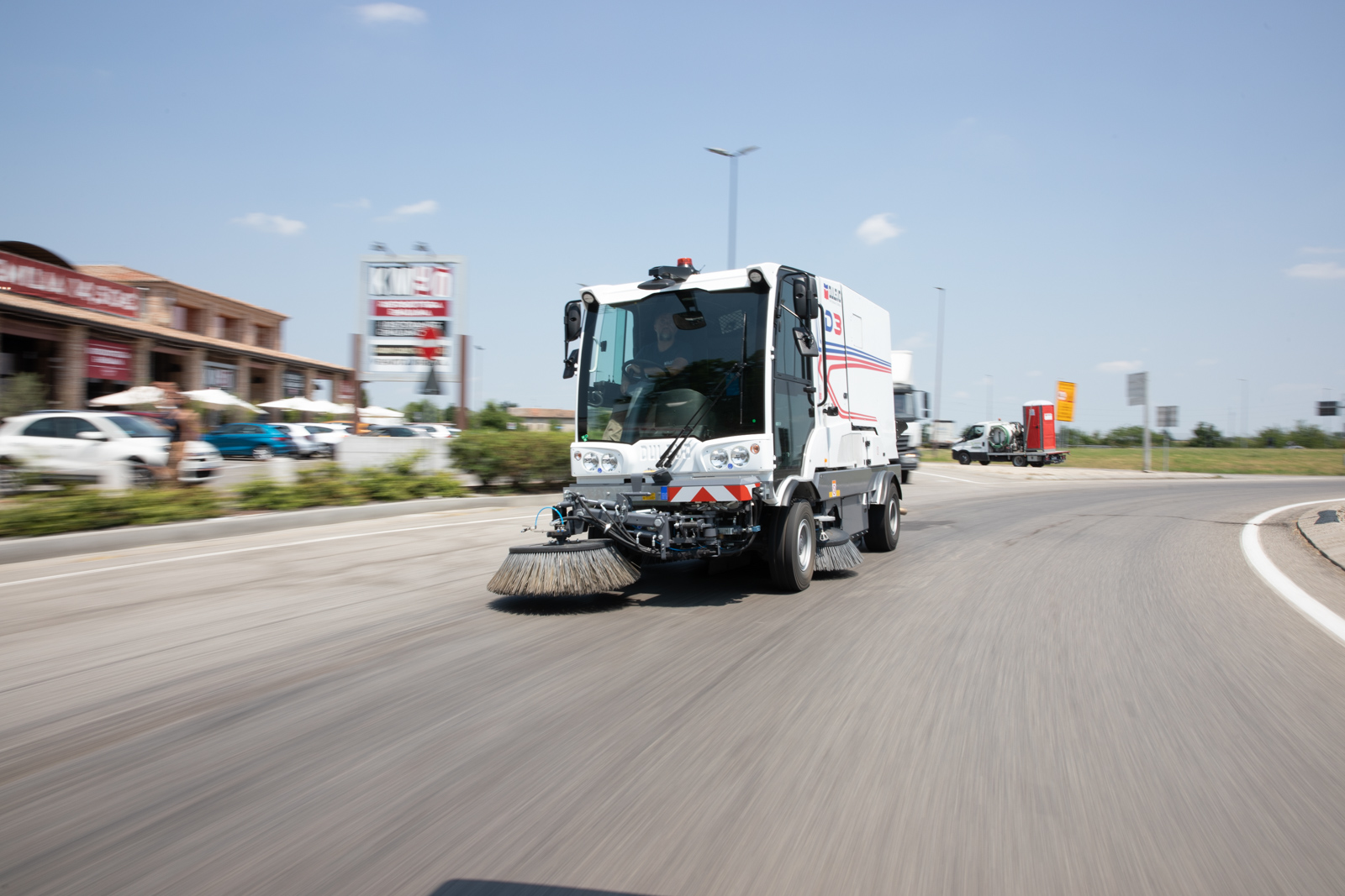 Bài toán kinh tế khi đầu tư xe quét đường Dulevo sẽ như thế nào?