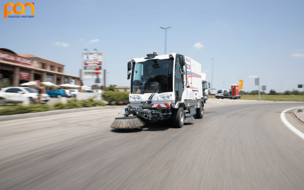 Đầu tư xe quét đường chuyên dụng cần quan tâm những yếu tố nào