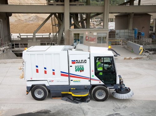 Giải pháp nào để xử lý bụi xi măng triệt để