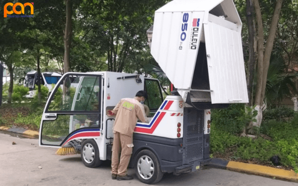Chi tiết cách bảo dưỡng xe quét rác