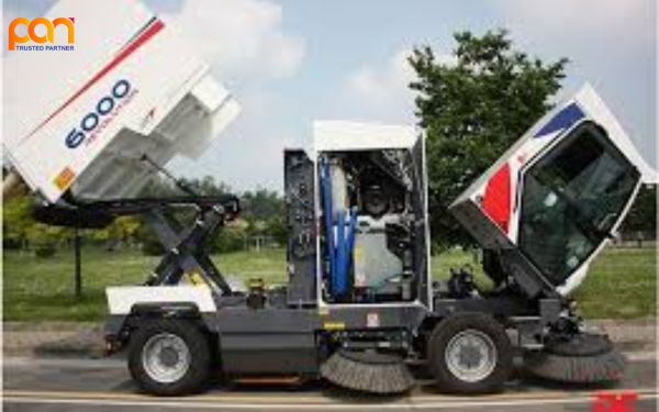 Xe quét đường hút bụi – Giải pháp hiệu quả cho đô thị hiện đại