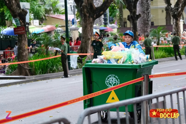 Giải pháp giữ gìn đường phố sạch đẹp mùa lễ hội với xe quét đường