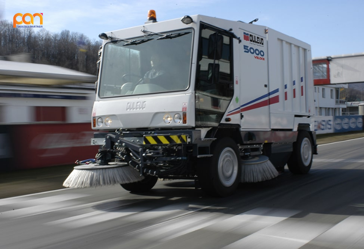 Bụi mịn trên cao tốc: Nguy cơ tiềm ẩn và giải pháp từ Dulevo